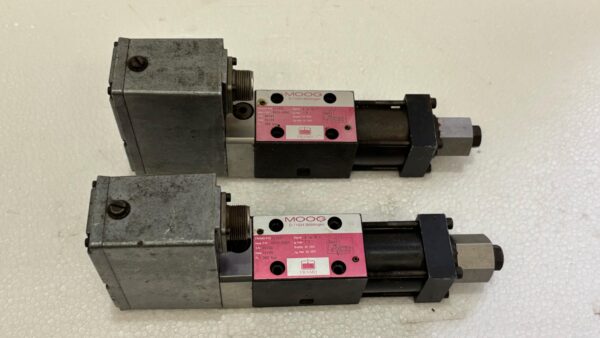 MOOG D-71034 Direct Drive Proportional Valve 300BAR